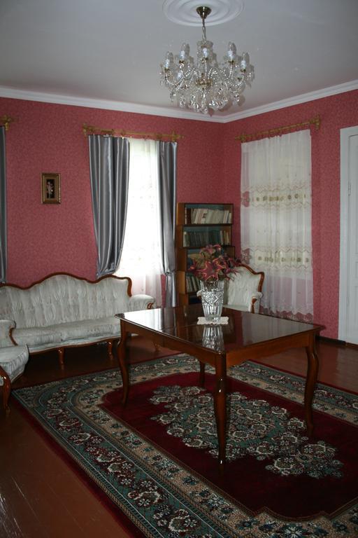 Guesthouse Gegi Kutaisi Pokój zdjęcie