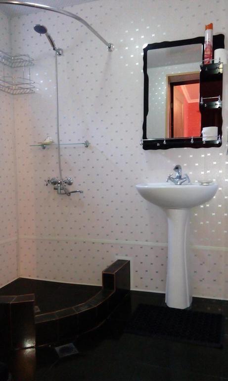 Guesthouse Gegi Kutaisi Zewnętrze zdjęcie