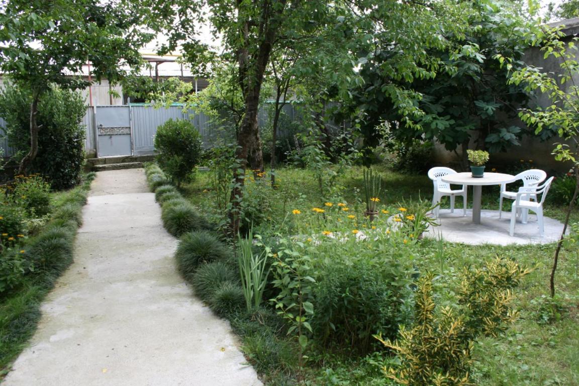Guesthouse Gegi Kutaisi Zewnętrze zdjęcie